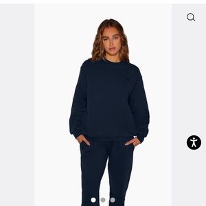 Set Active Oxford Crewneck only wore once like new